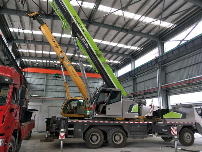 开州区高空车出租需要注意哪些安全事项？