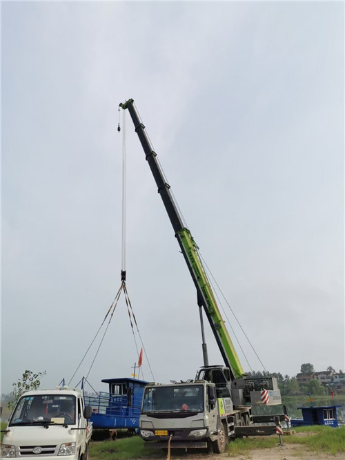 开州区桥梁建设吊装案例